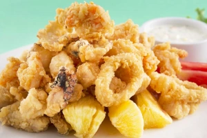 plato de chicharrón de calamar